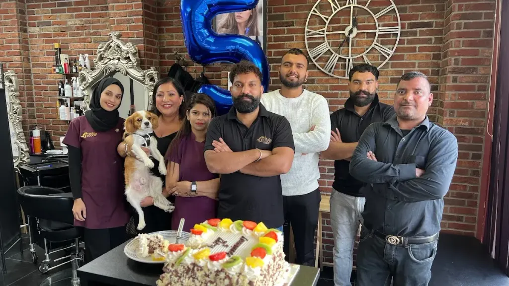 JAGGI'S FINAL TOUCH — Hairdresser in Slough